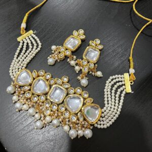 Uncut Kundan Choker Set - White